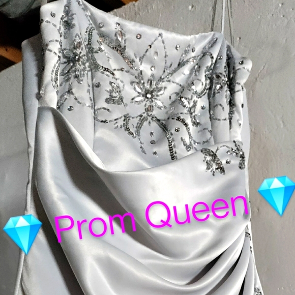 👗Size 7/8 Formal Prom Dress/Ball Gown Silver - Picture 2 of 12